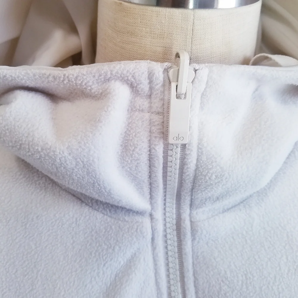 Alo Yoga | Womens Legion Pullover Hood, size‎ Large